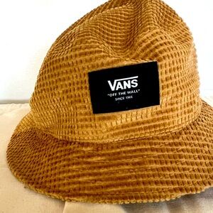 Vans kids’ bucket hat corduroy